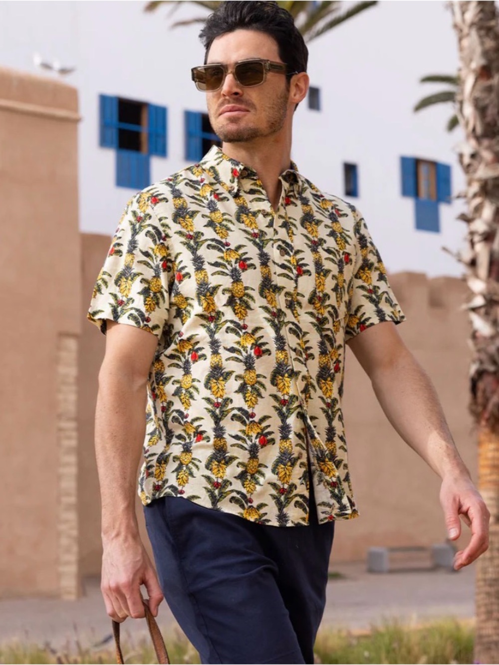 Tailor Vintage Cabana Pineapple Print Short-Sleeve Button-Down Shirt